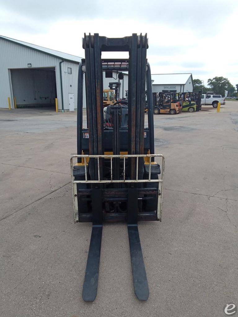 2016 Yale GLP050VX