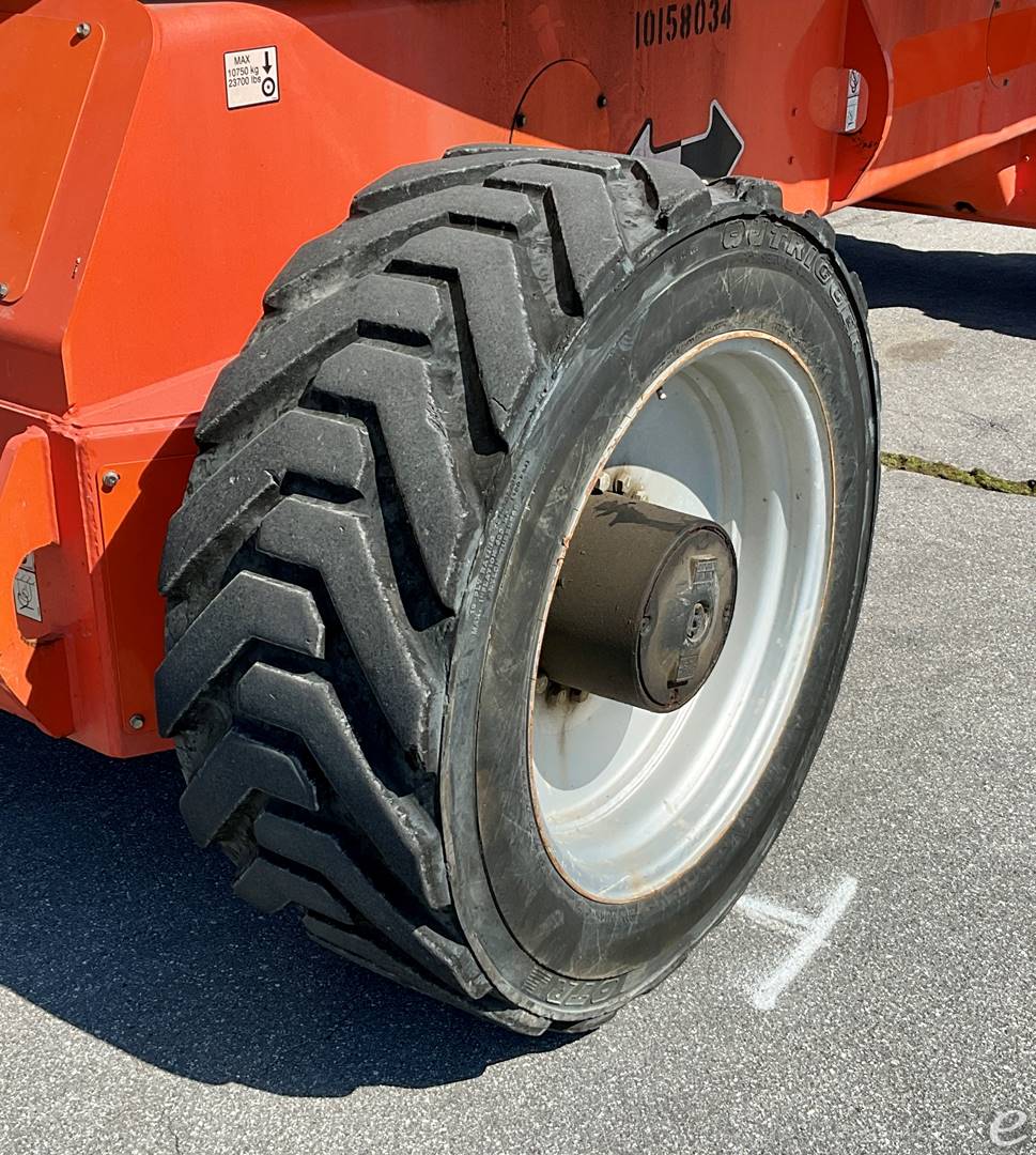 2021 JLG 1250AJP