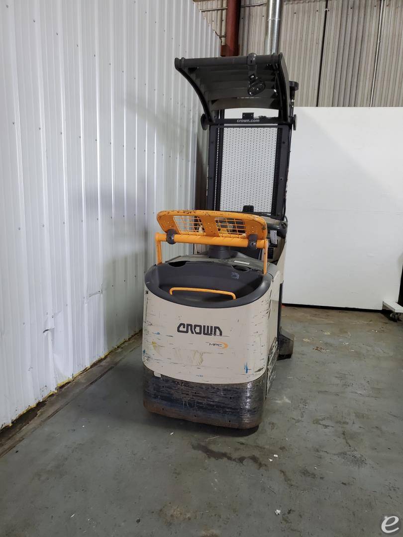 2018 Crown MPC3040 Electric Forklift - 123Forklift