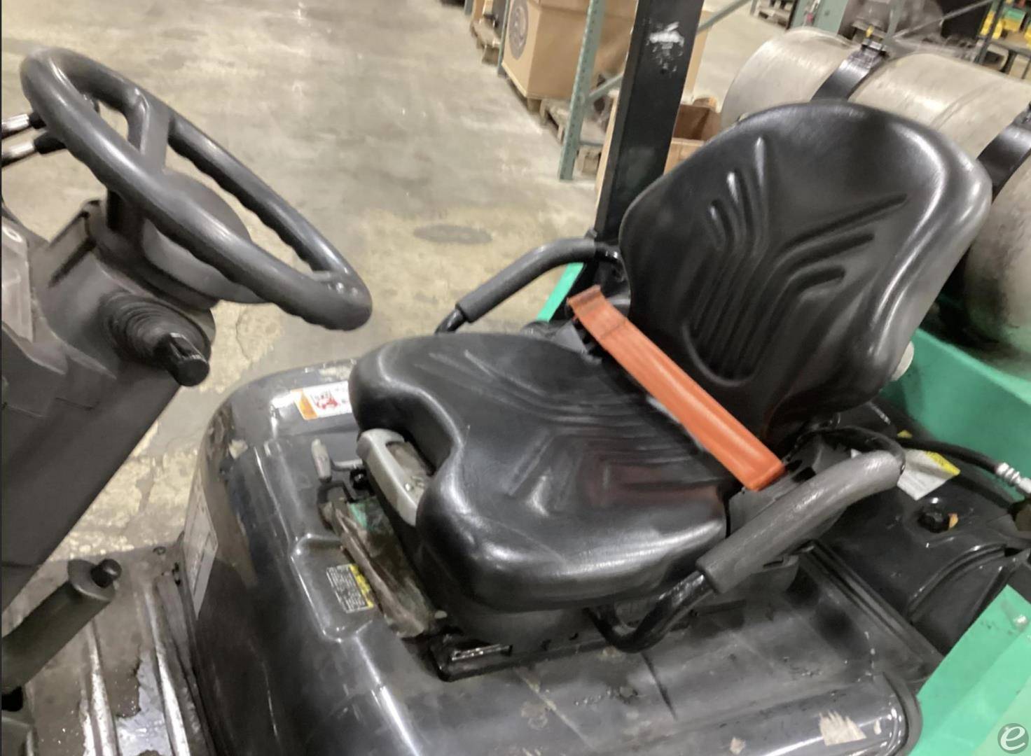 2020 Mitsubishi FGC25N