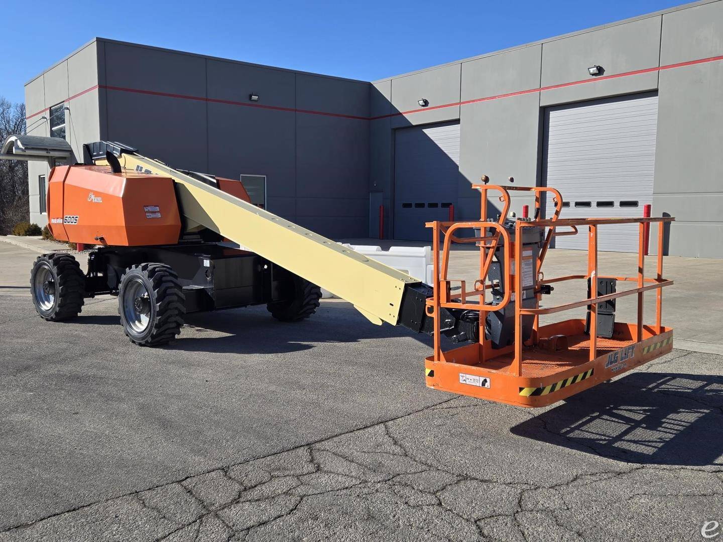 2014 JLG 600S