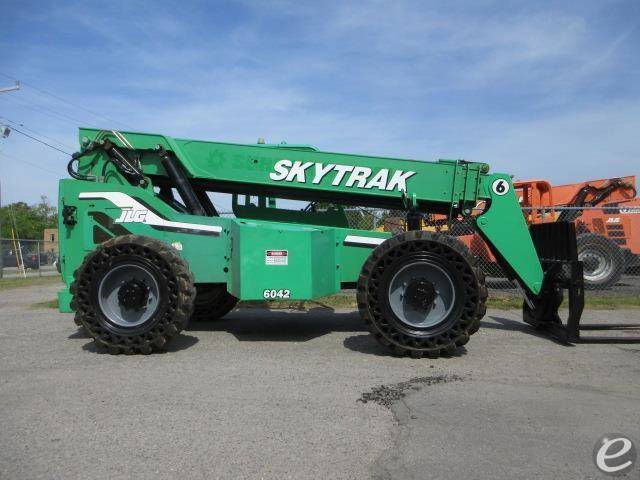 2014 Skytrak 6042