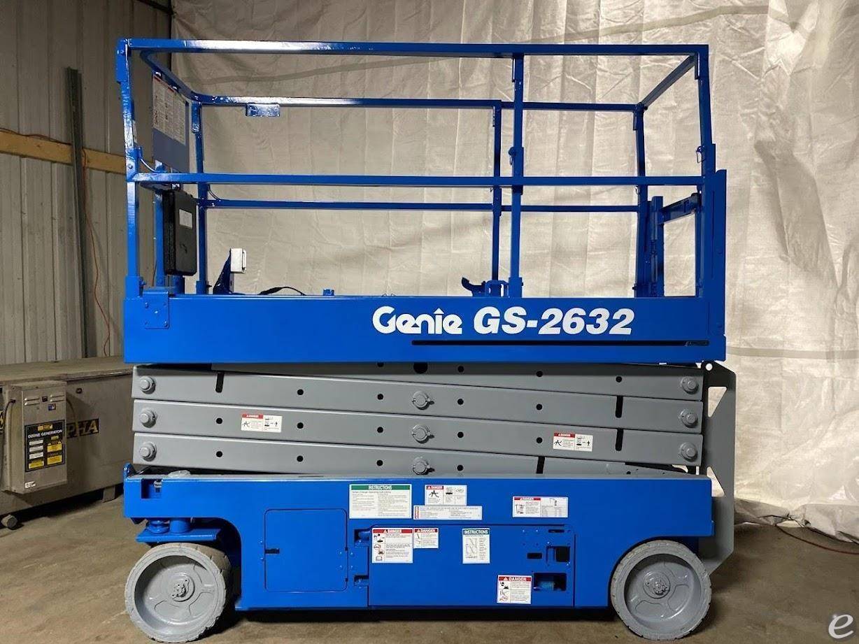 2015 Genie GS2632 Electric Scissor Lift - 123Forklift