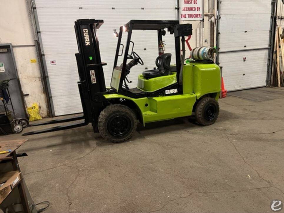 1998 Clark CGP55 LP Gas Forklift