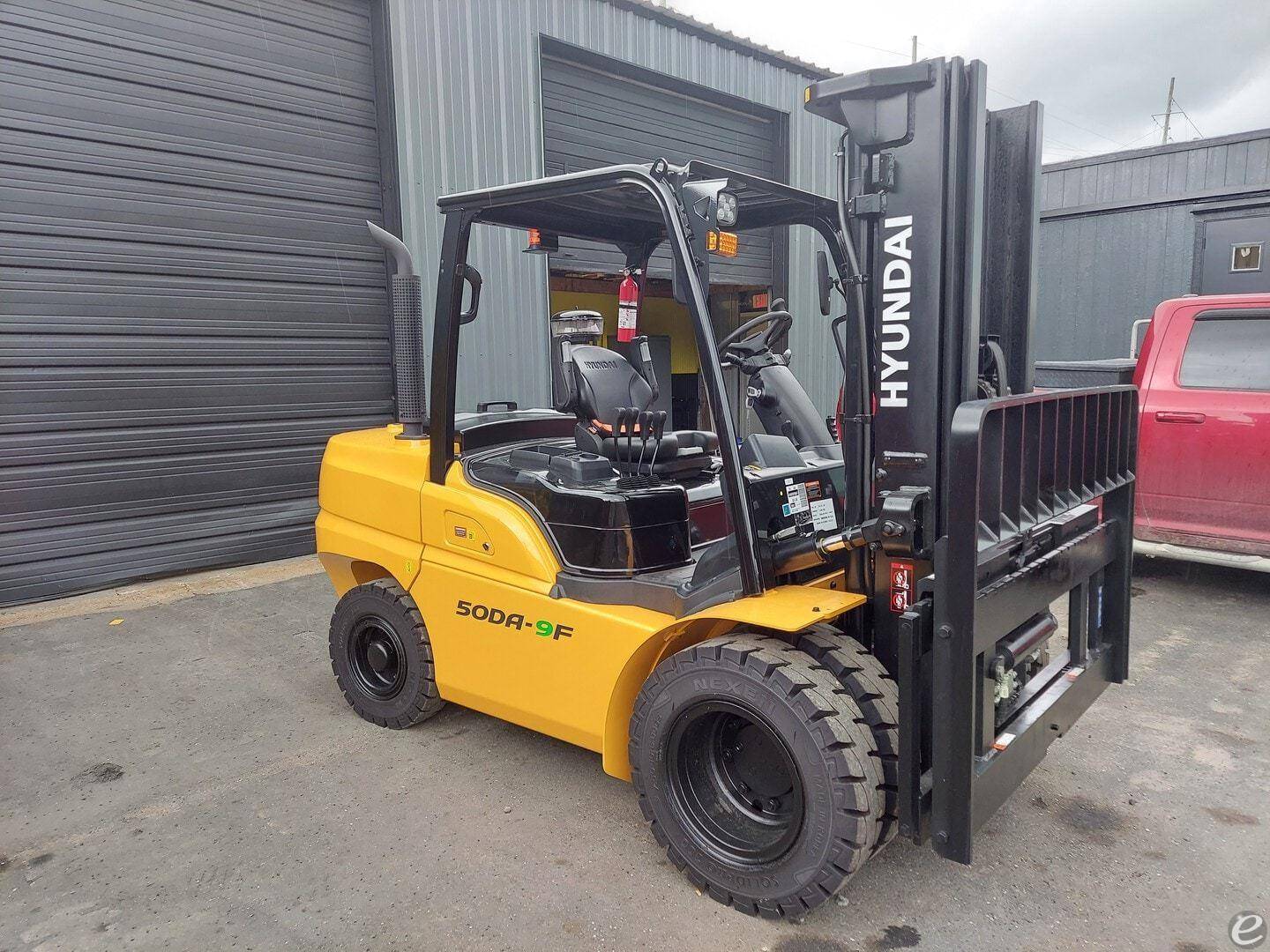 2022 Diesel Hyundai 50da 9 Pneumatic Tire 4 Wheel Sit Down 