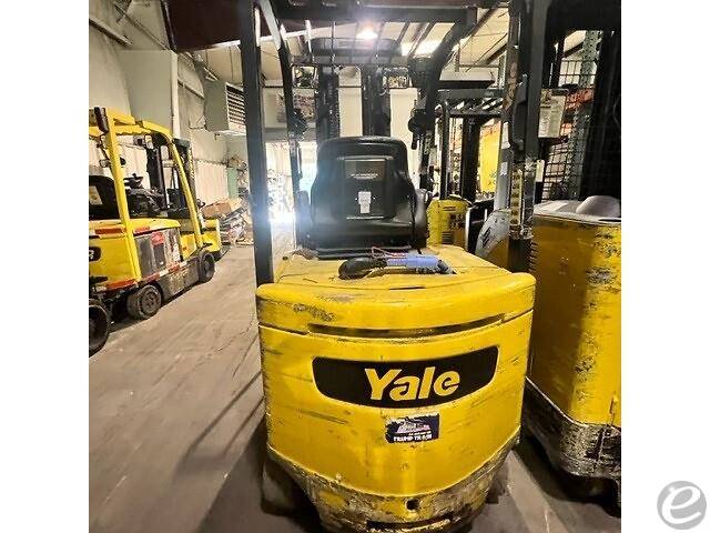 2017 Yale ERC060VG Electric 4 Wheel Forklift - 123Forklift