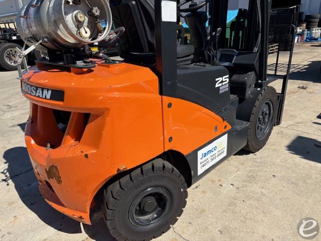 2023 Doosan G25E-7