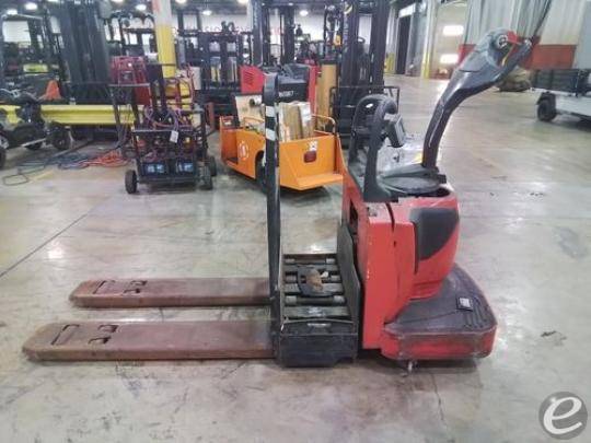 2016 Raymond 8410 Electric Forklift - 123Forklift