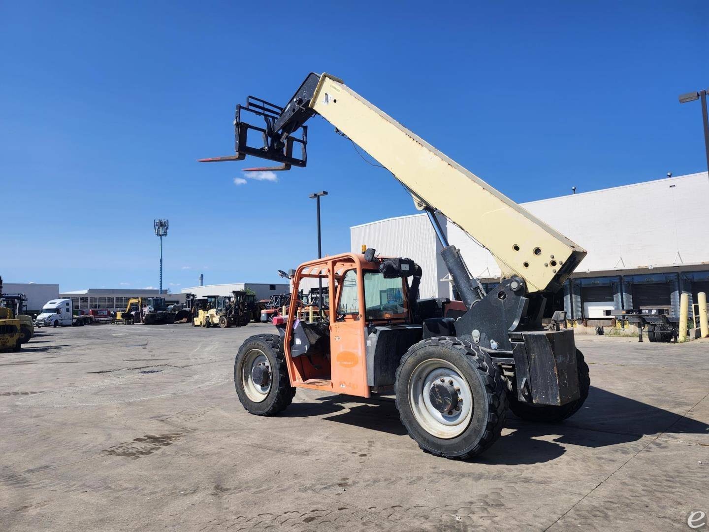 2015 JLG G9-43A