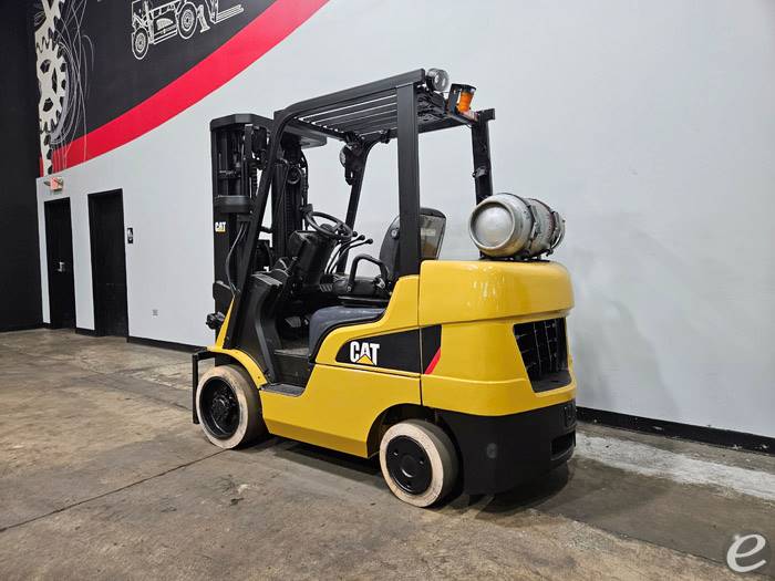 2017 Cat 2C6000