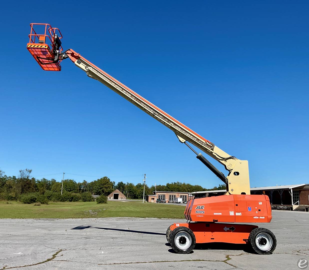 2016 JLG 800S