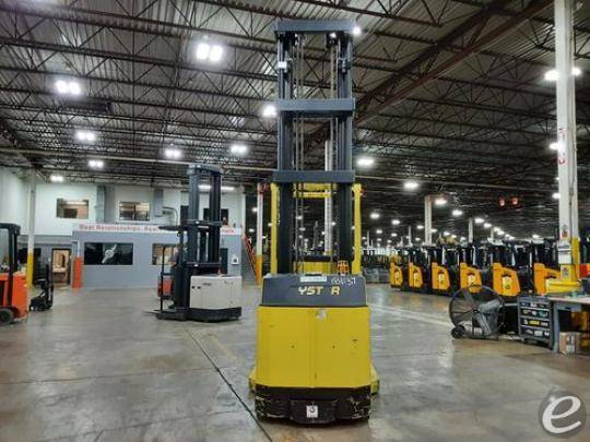 2017 Hyster R30XMA3 Electric Order Picker - 123Forklift