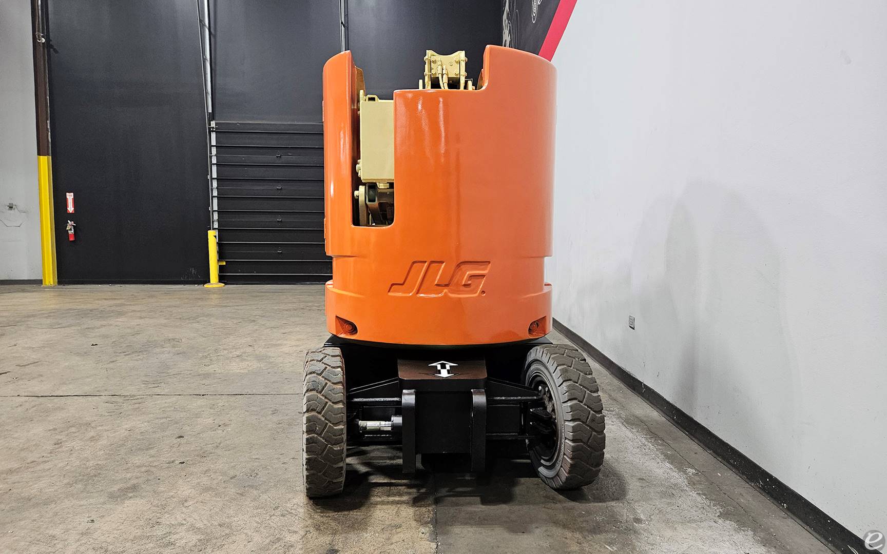 2012 JLG E300AJP
