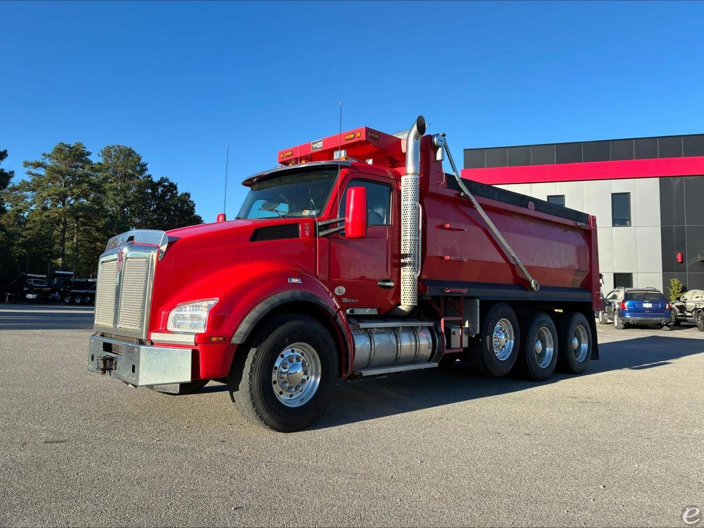 2021 Kenworth T880