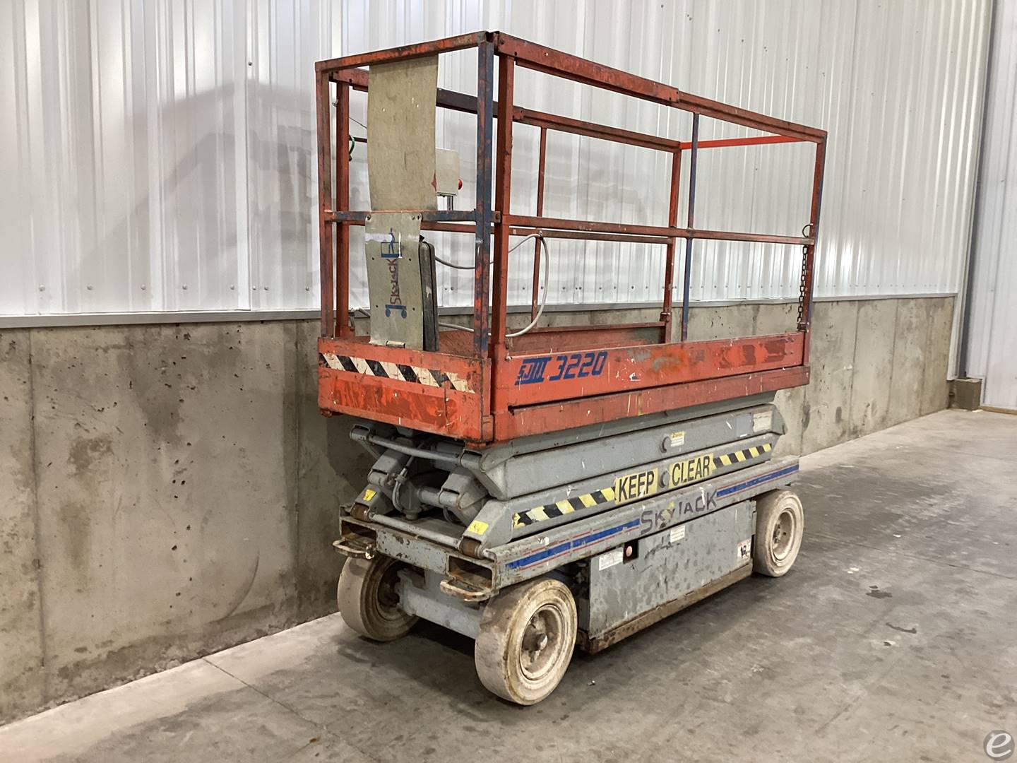 2000 Skyjack SJIII3220		
