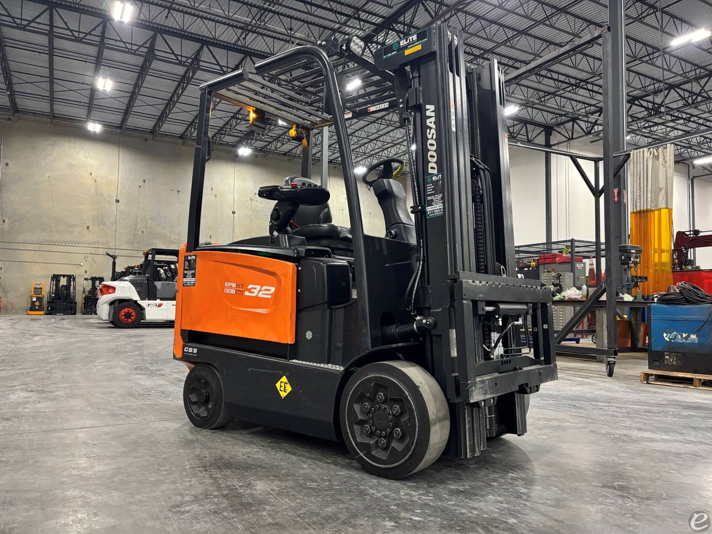 2022 Doosan BC32S-9