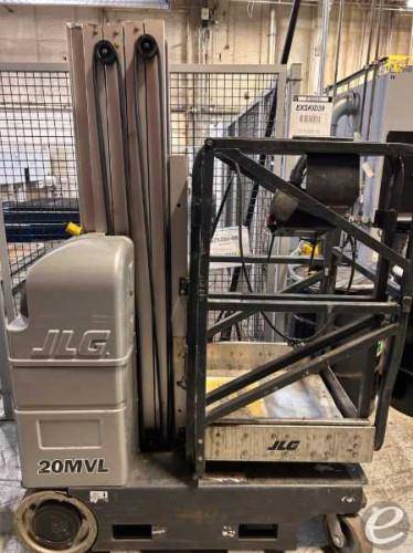 2017 JLG 20MVL