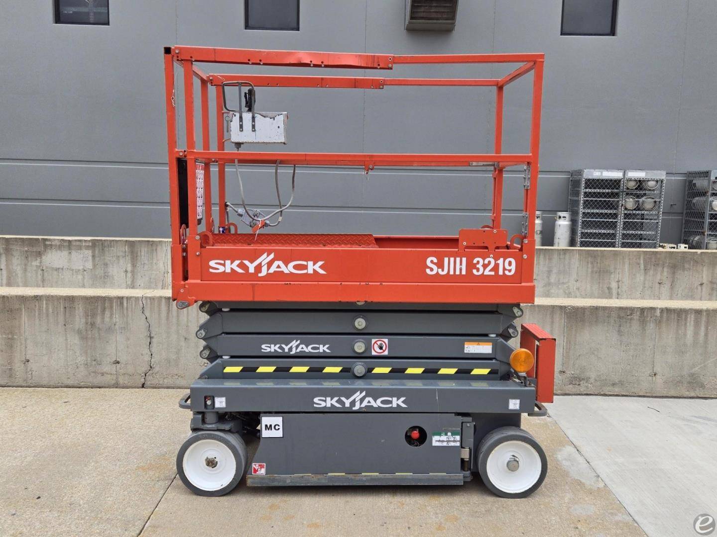 2019 Skyjack SJIII3219 Electric Sci...