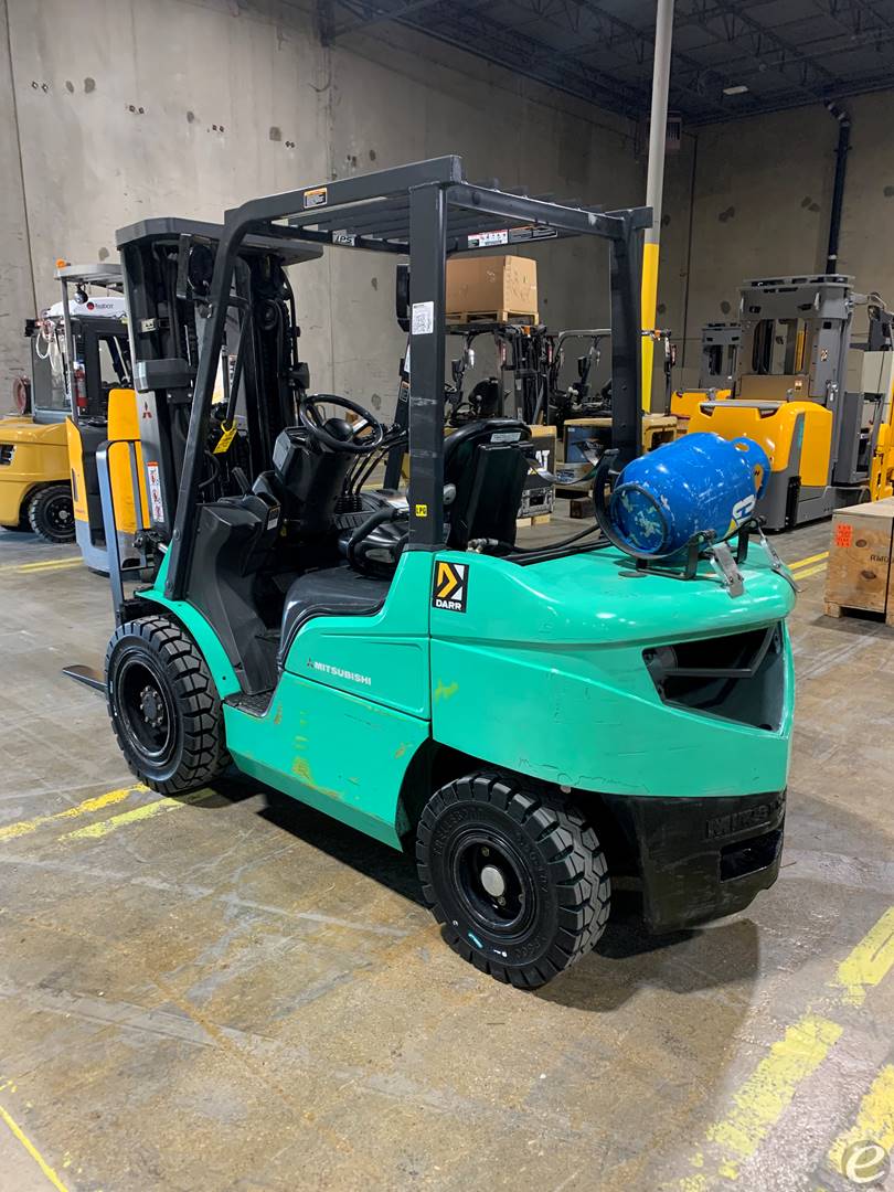 2018 Mitsubishi FG30N5 LP Gas Forkl...