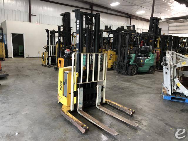 2002 Yale MSW040SE
