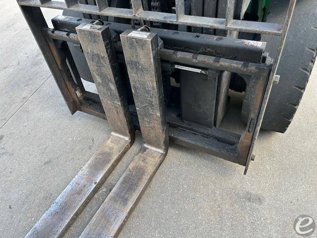 2019 Mitsubishi FG30N