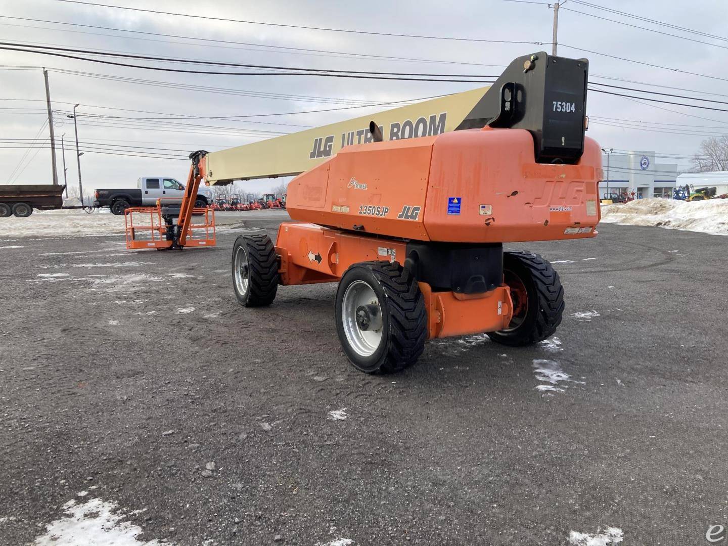 2013 JLG 1350SJP