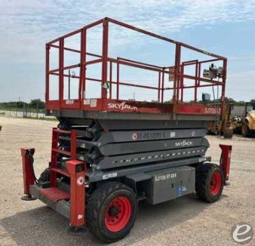 2016 Skyjack SJ7135