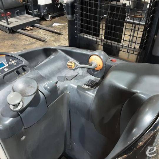 2018 Crown RR5725-45