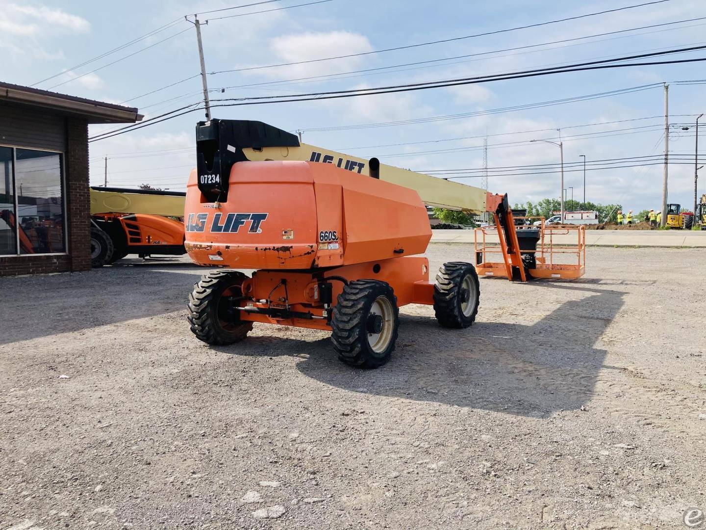 2015 JLG 660SJ
