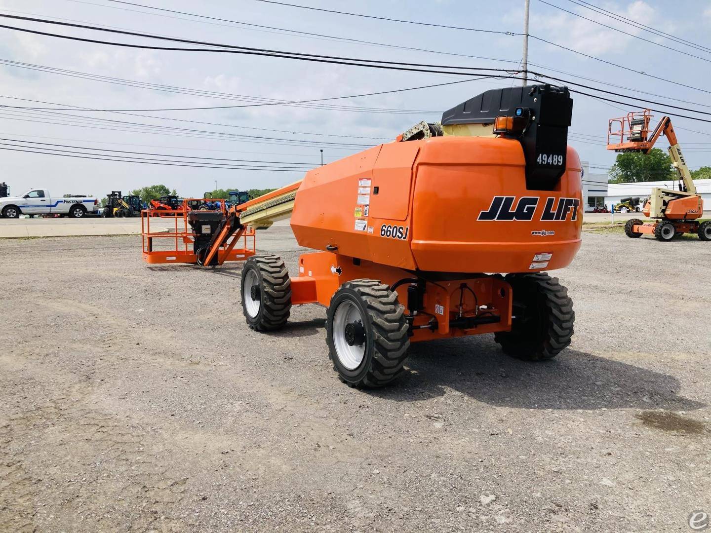 2011 JLG 660SJ