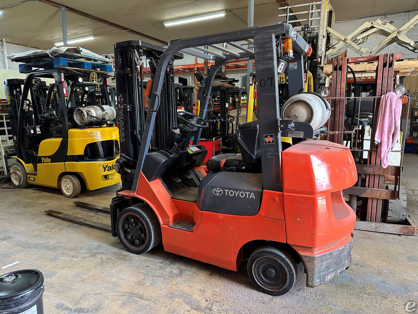 2007 Toyota 7FGCU25 Cushion Tire Forklift - 123Forklift