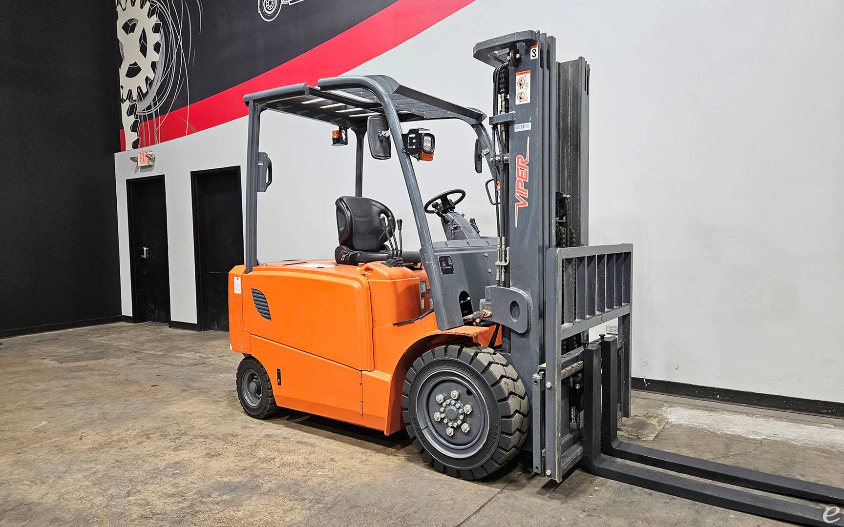 2017 Viper Lift Trucks FB35