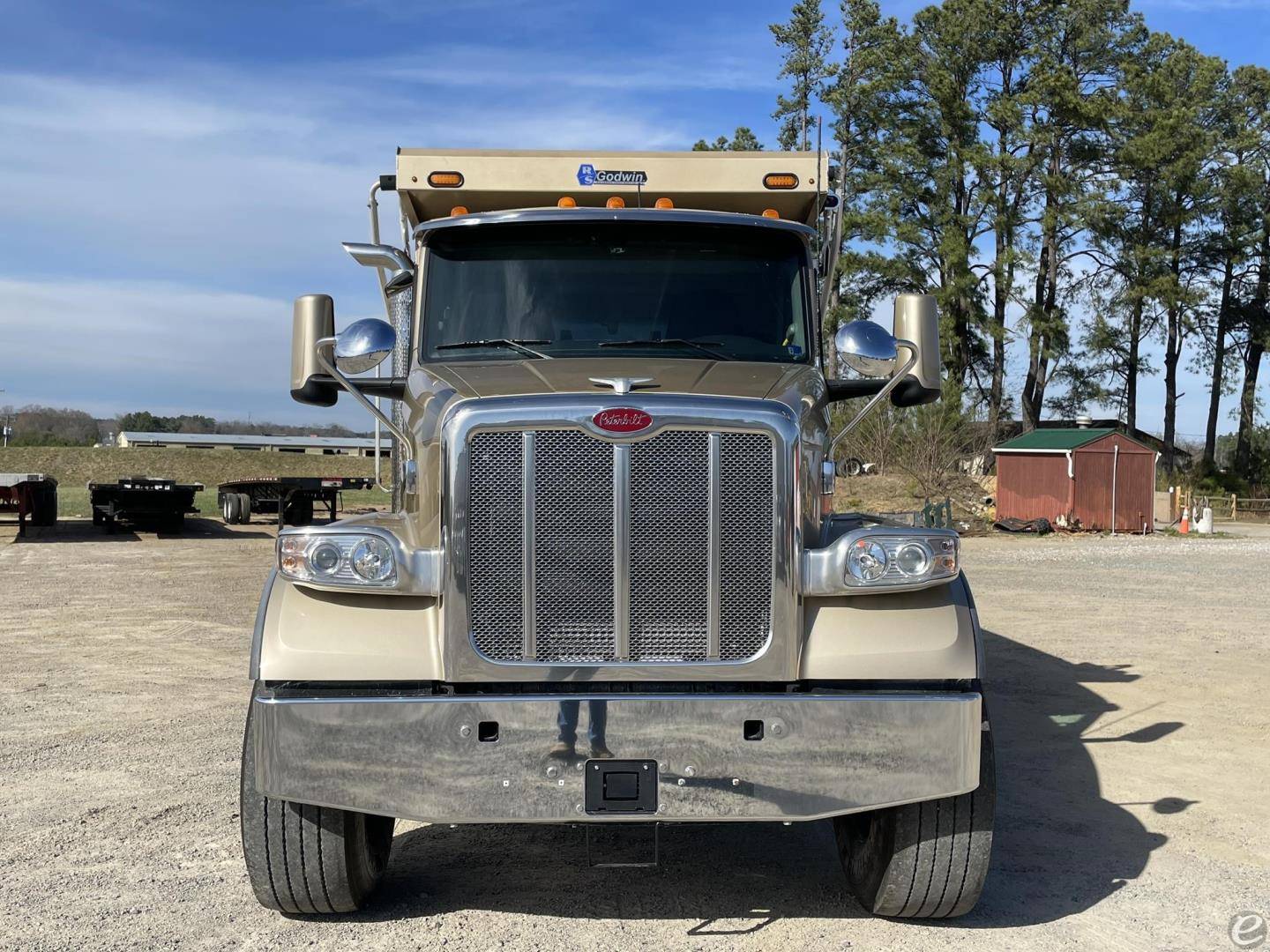 2024 Peterbilt 567