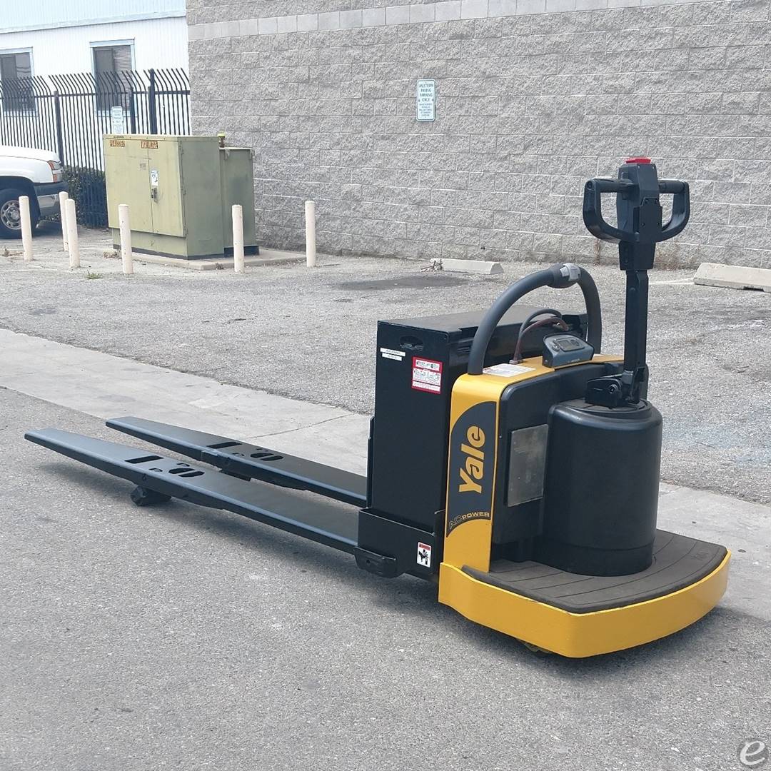 2015 Yale MPE080LVGN24T2896