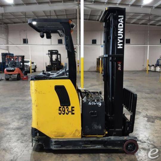 2016 Hyundai 18BR-9 Electric Reach ...