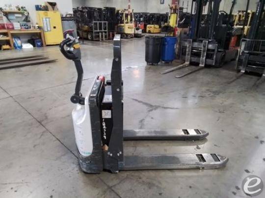 2018 Unicarriers WLXT2W7S22V Electr...