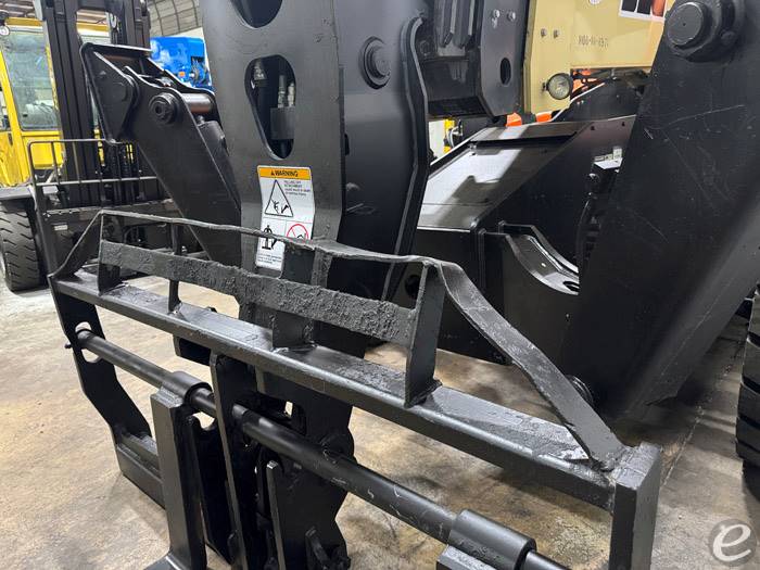 2016 JLG 1255