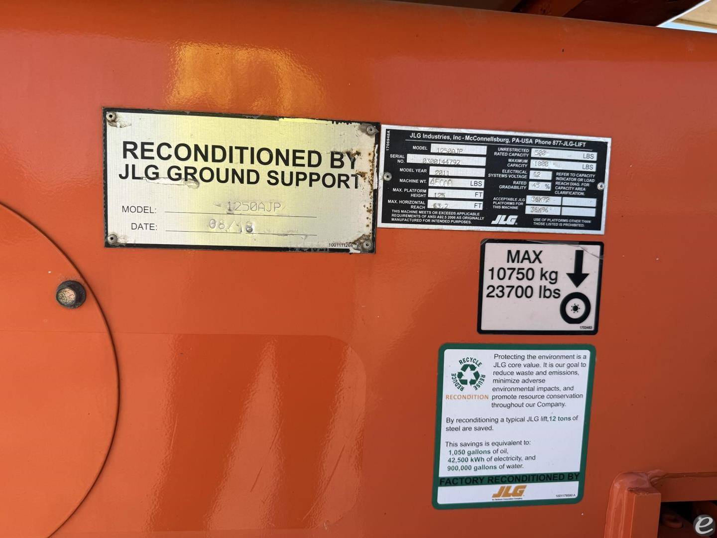 2011 JLG 1250AJP