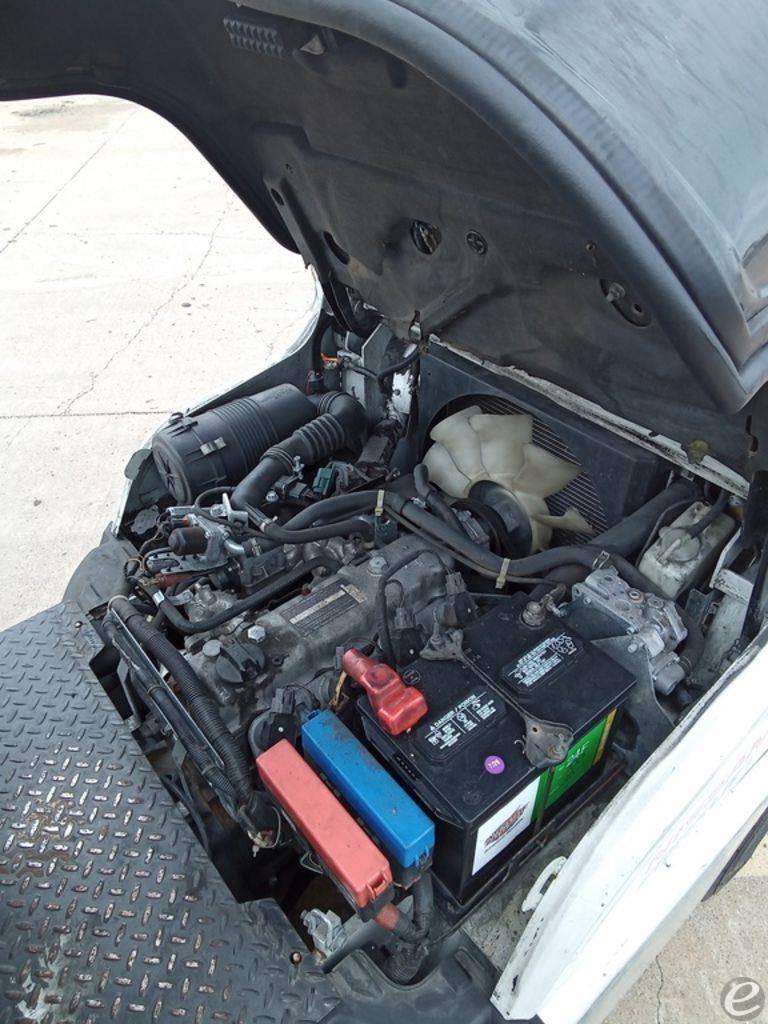 2013 Nissan MAP1F2A25LV