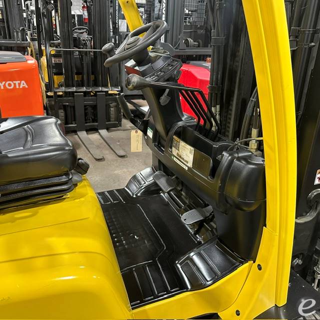 2022 Hyster S80FT