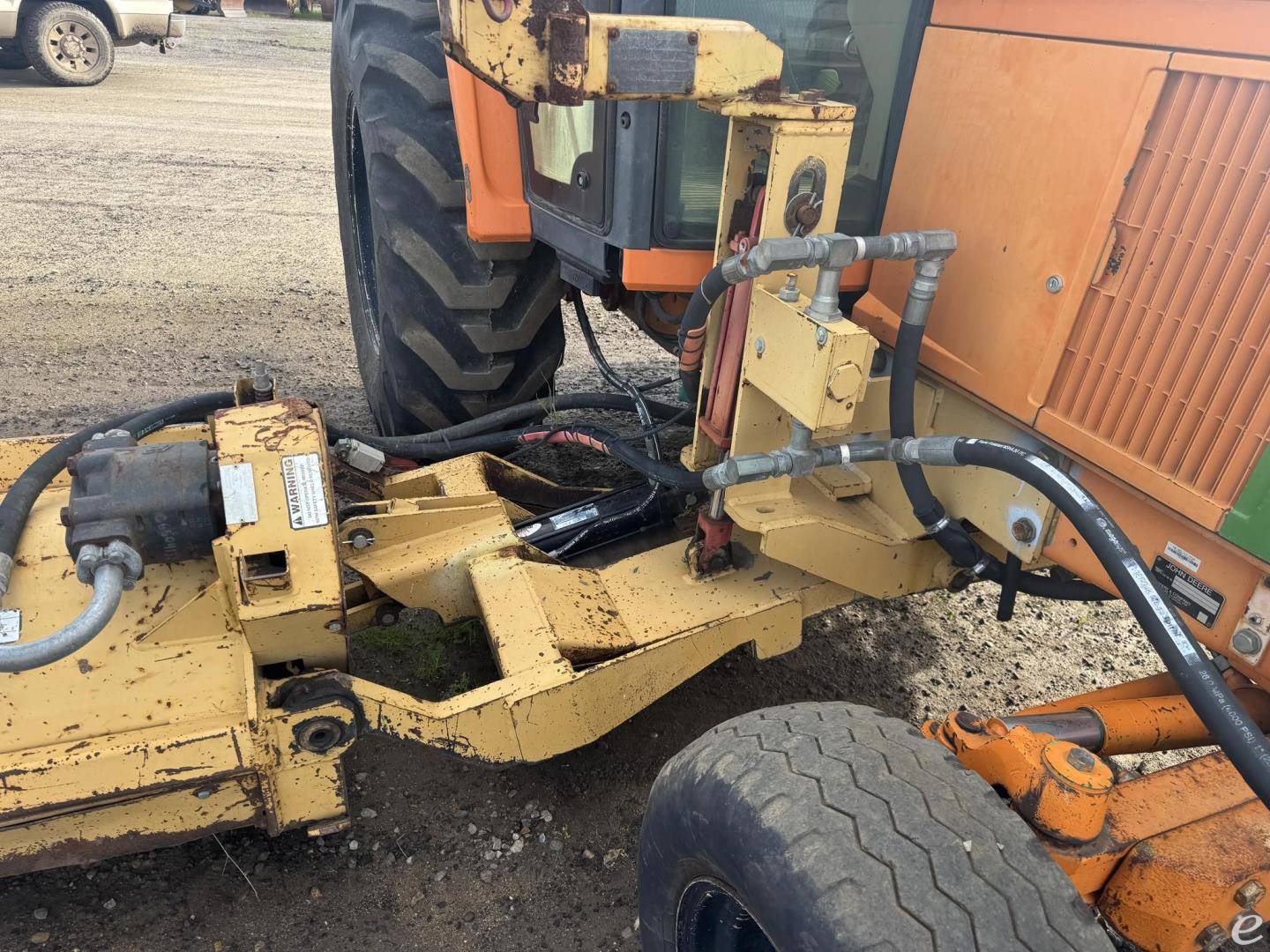John Deere 6410