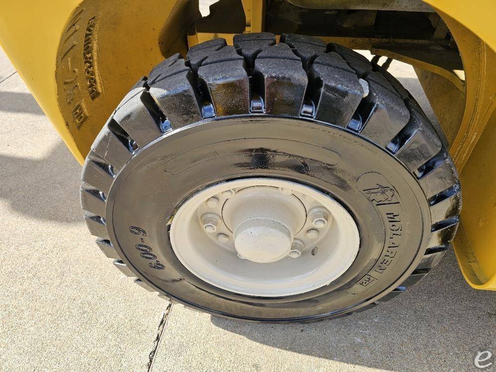 2020 Yale GLP050MX