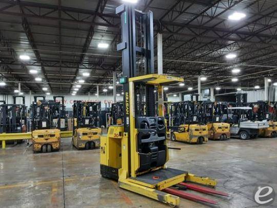 2017 Hyster R30XMA3 Electric Order Picker - 123Forklift