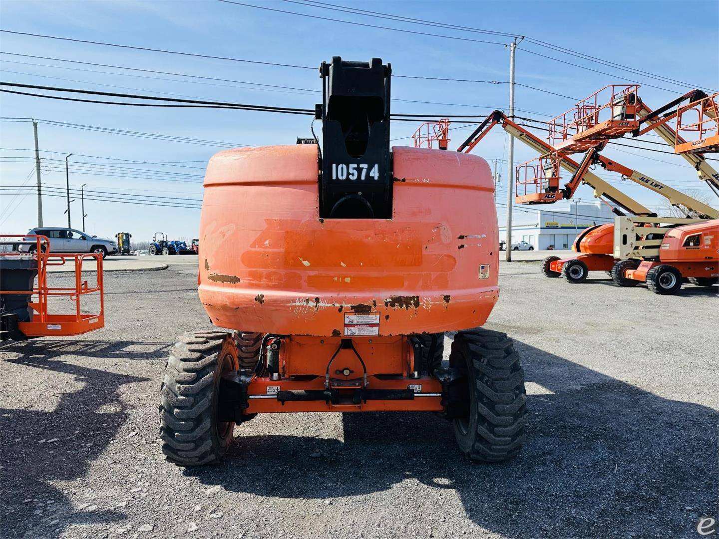 2016 JLG 660SJ