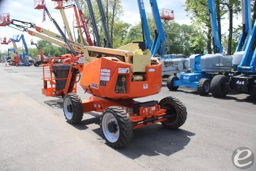 2017 JLG 340AJ