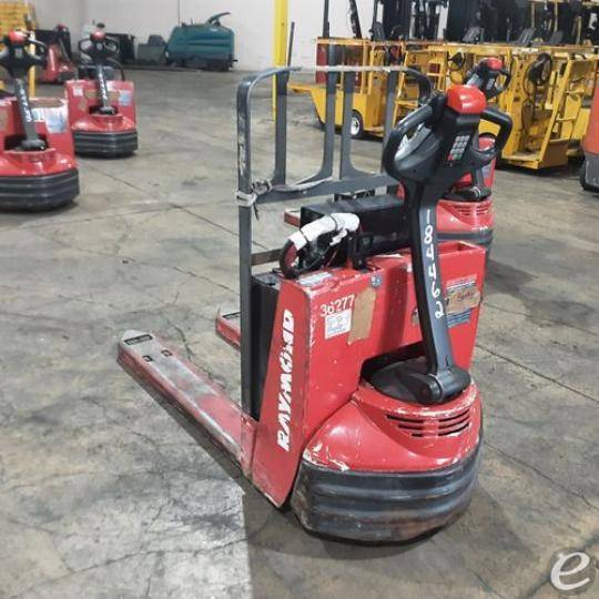 2015 Raymond 102T-F45L Electric Forklift - 123Forklift