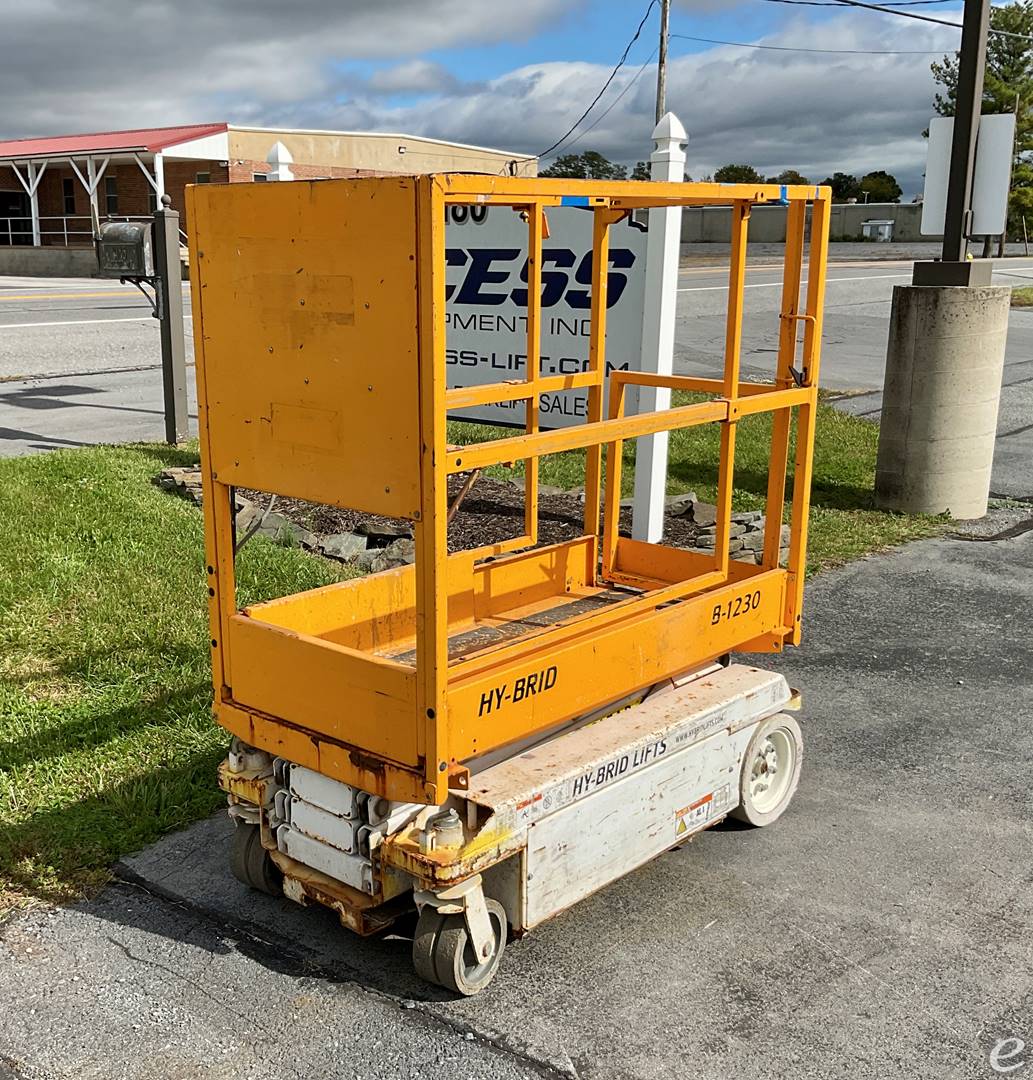 2017 Hy-Brid Lifts HB1230S3