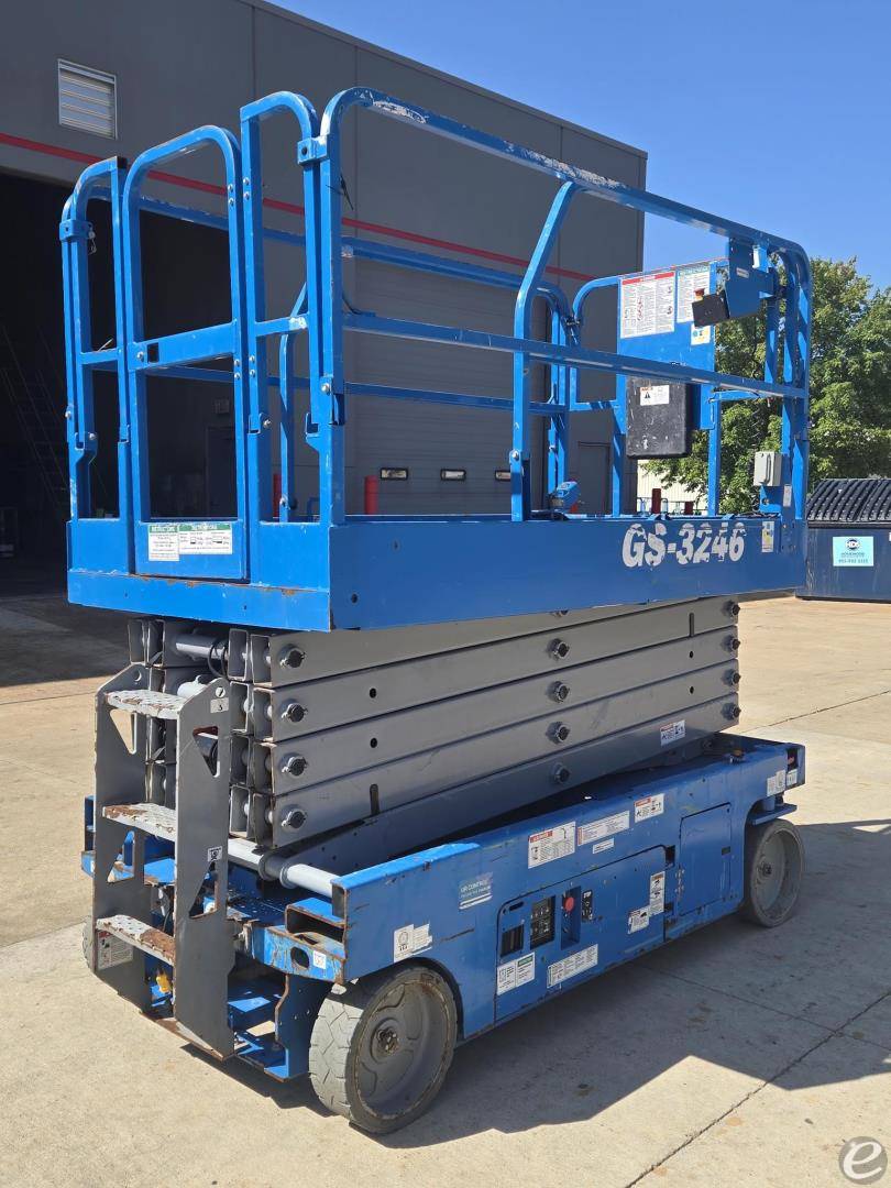 2018 Genie GS3246
