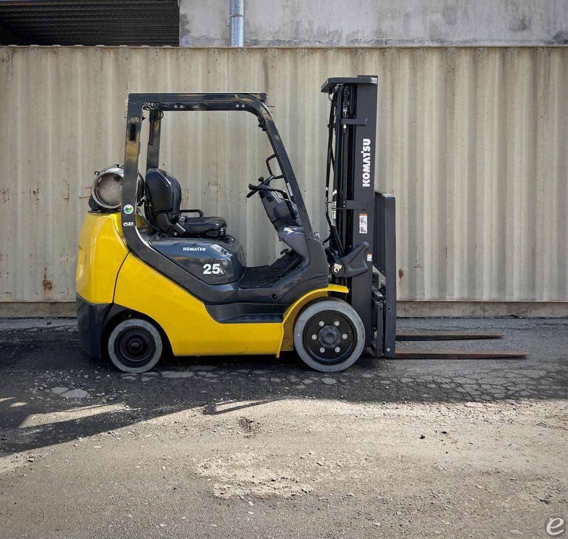 2018 Komatsu FG25ST-16 36