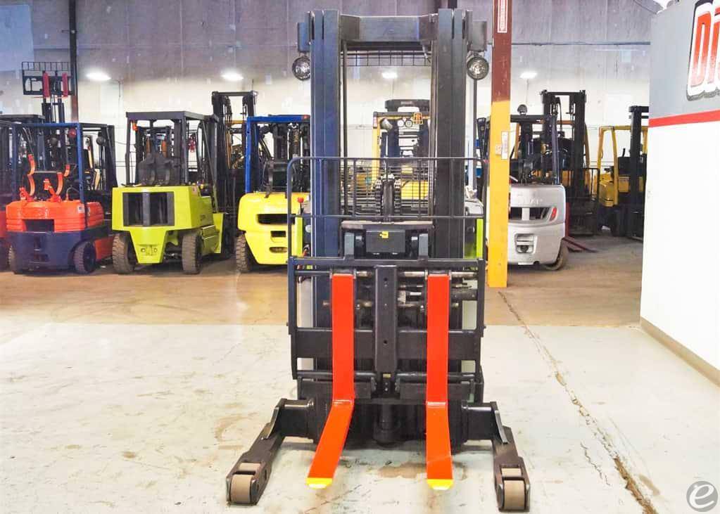 2006 Clark NPR20 Electric Reach Truck - 123Forklift